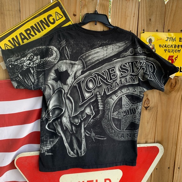 Vintage 2010 Lone Star Rally Texas Rangers All over print T-shirt Size XL - Picture 3 of 9